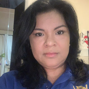 Meet your Posher, Reyna